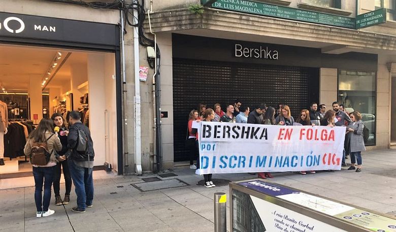 17-10-26 ProtestaFolgaBershkaPontevedra05.jpeg